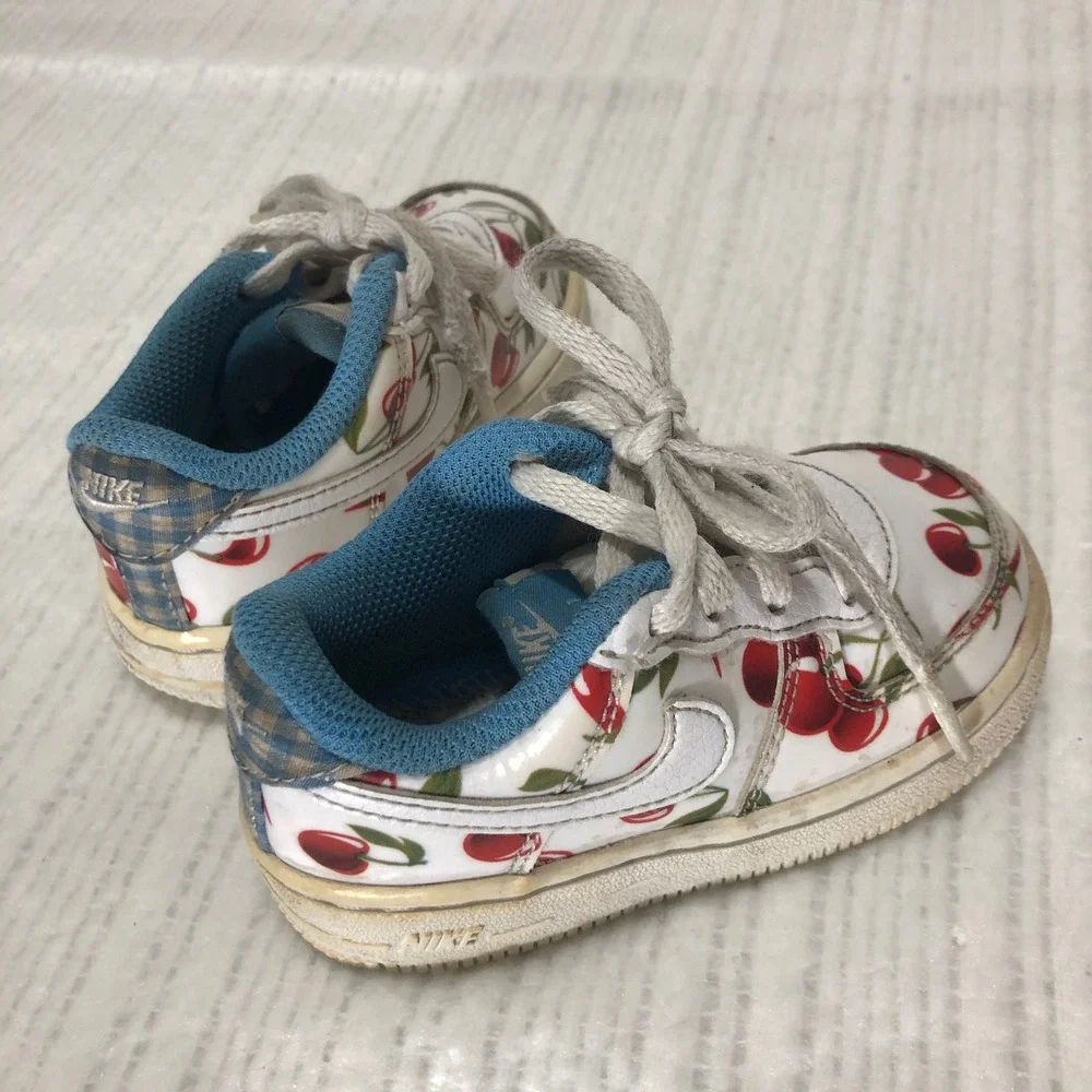 Nike Air Force 1 Cherry Print Sneakers Blue Trim Toddler Shoes Size‎ 6